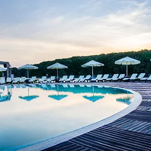 4* Hotel 23